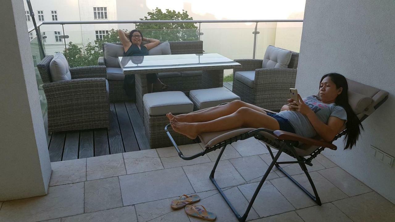Loft #11 Mit Grosser Loggia Und Terrasse Vienna Luaran gambar